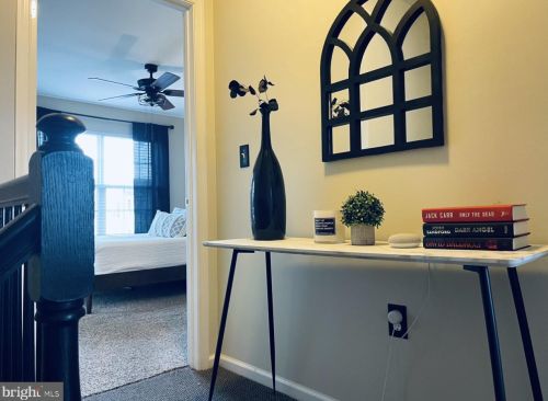 1031 Moore Rd, West Deptford NJ  08086-3833 exterior