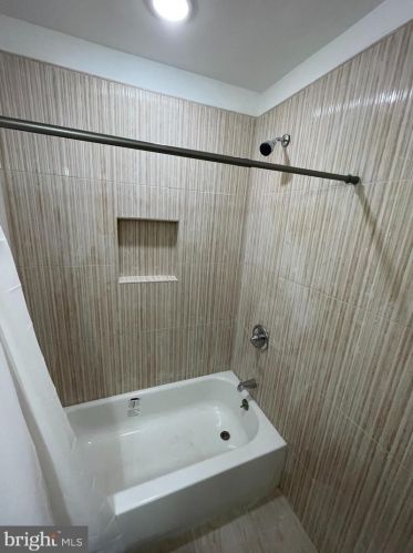 5818 Camac St, Philadelphia PA  19141-4123 exterior