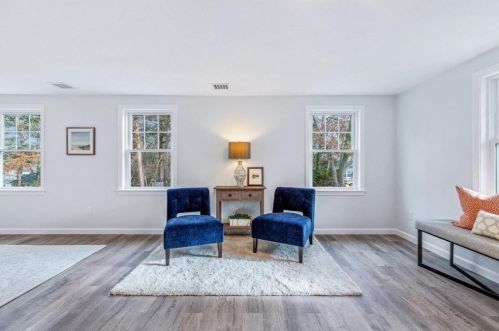 71 Cpe Cod Ave, Plymouth MA 02360-5944 exterior