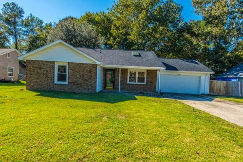 513 Temple Rd, Ladson, SC 29456-3291