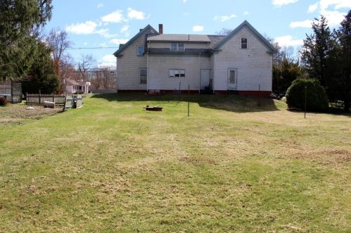 332 Broad St, East Bridgewater, MA 02324-1779