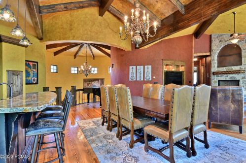 2702 Est Dr, Park City UT 84060-6878 exterior