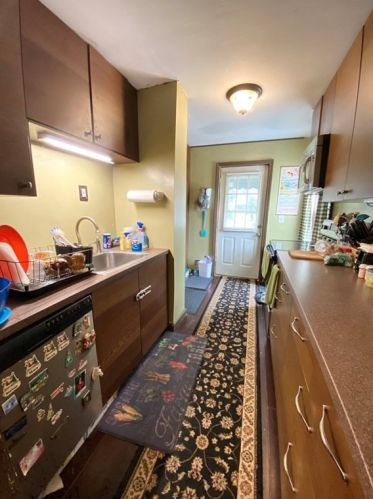 501 Bay St, Taunton MA 02780-1871 exterior