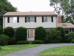384 Brookline St, Newton, MA 02459-3144