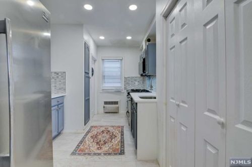 328 Joralemon St, Belleville NJ  07109-2167 exterior