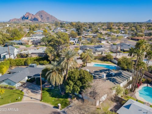 5307 32 Pl, Phoenix AZ 85018-1408 exterior