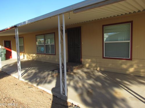 26 Bluefield Ave, Phoenix AZ 85032-1415 exterior