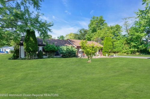 2 Neal St, Jackson Twp NJ exterior