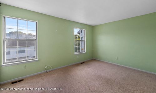 118 Joan Ct, Jackson Twp NJ 08527-2366 exterior