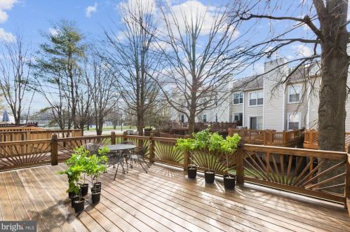 5207 Lightfoot Path, Columbia MD 21044-1100 exterior