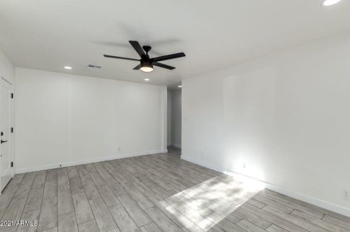 2217 28th Pl, Phoenix AZ  85008-2809 exterior