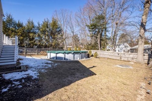 34 Rose St, Milton MA 02186-4616 exterior