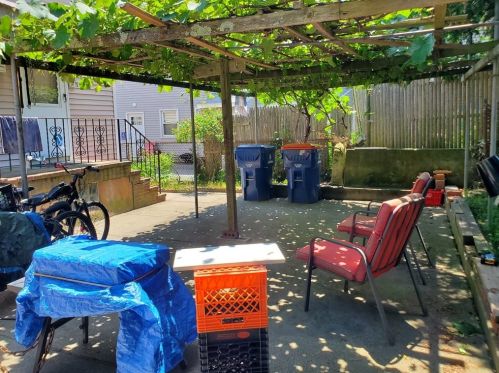 511 Front St, New Bedford MA 02744-2618 exterior