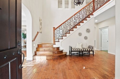 17 Buellton, Irvine CA 92602-2032 exterior