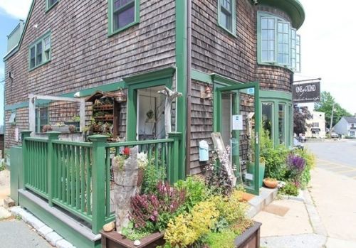 1 Main St, Rockport MA 01966-1513 exterior