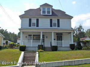 160 Robert St, West Nanticoke, PA 18634-2014