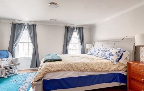 46 Honeysuckle Rd, Worcester MA 01607-1823 exterior