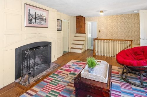 691 River St, Hingham MA 02061-2214 exterior