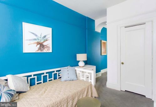 1229-37 Chestnut St, Philadelphia, PA 19107-4118