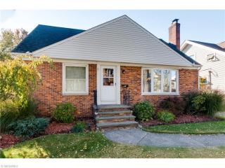 1911 Cook Ave, Cleveland, OH 44109-5638