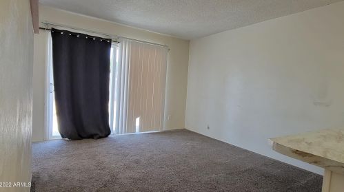 7928 Earll Dr, Phoenix AZ 85013-4314 exterior