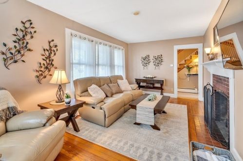 5 Scadding St, Taunton MA 02780-1100 exterior