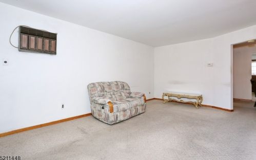 11 Van Rensselear St, Belleville NJ 07109-2911 exterior