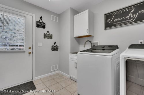 25 Cooks Bridge Rd, Jackson Twp NJ  08527-2524 exterior