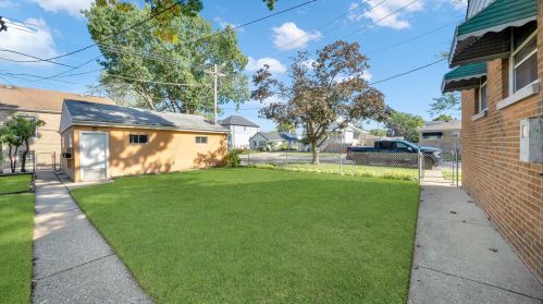 6726 41 St, Forest View IL 60402-4175 exterior