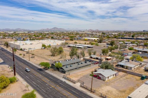 4607 16 St, Phoenix AZ 85006-3709 exterior