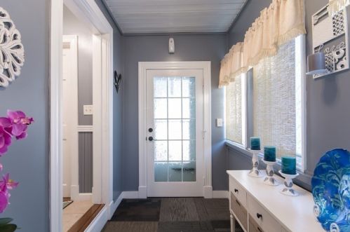 135 Cedar St, New Bedford MA 02740-4312 exterior