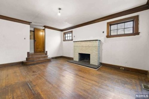 33 Hamilton Ave, Kearny NJ  07032-1804 exterior