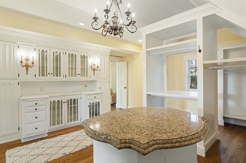 115 Aspen Ave, Newton MA 02466-3022 exterior