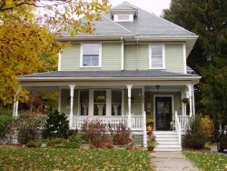 127 Allerton Rd, Newton, MA 02461-1201