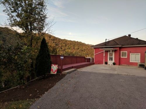 265 Poplar St, Pikeville KY  41501-1138 exterior