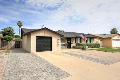 8314 Holly St, Scottsdale, AZ 85257-2824