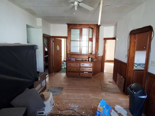 377 Ashley Blvd, New Bedford, MA 02745-5269