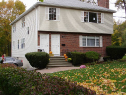 1193 Boylston St, Newton, MA 02464-1005