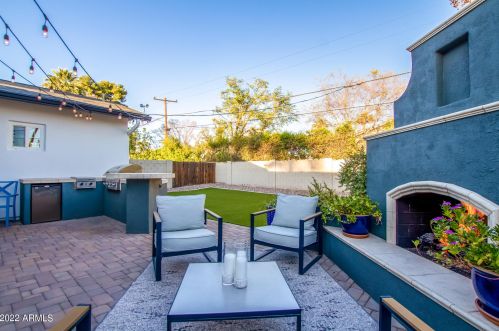 3819 41 Pl, Phoenix AZ 85044-1331 exterior