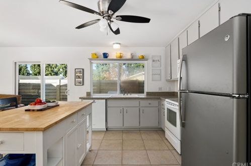 4042 Glenwood St, Irvine CA 92604-2223 exterior