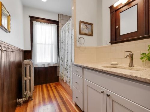 61 Paul Revere Rd, Arlington MA 02476-5729 exterior