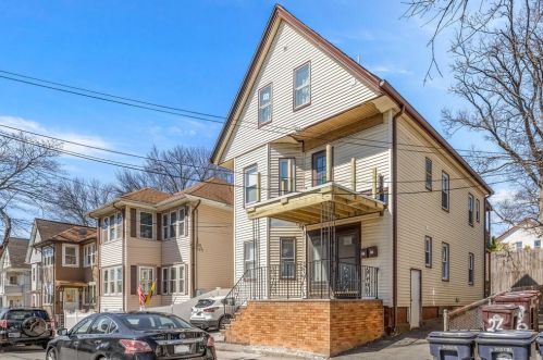 24 Chatham Rd, Everett, MA 02149-4916