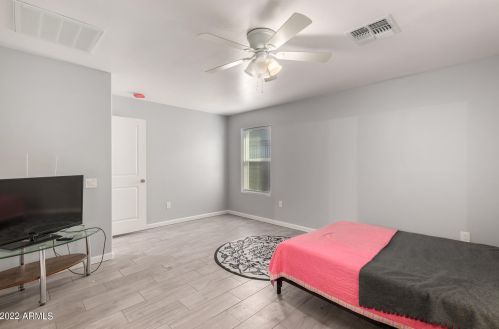 953 Cocopah St, Phoenix AZ  85007-4118 exterior