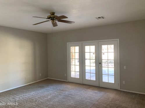 736 Beverly Ln, Phoenix AZ 85032-3410 exterior