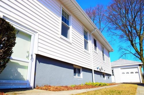 76 Henry St, Quincy MA 02171-2065 exterior