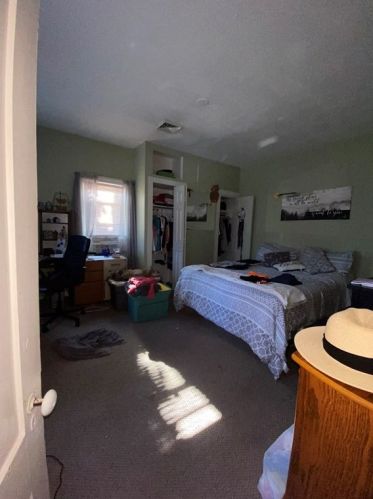 298 Central St, East Bridgewater MA 02333-2018 exterior