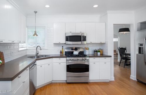 1242 Edgemont Ave, Phoenix AZ 85035-1735 exterior