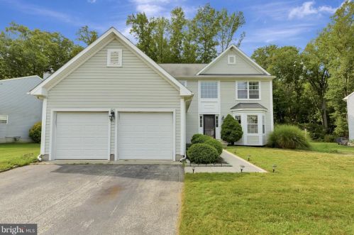 103 Ladds Ln, West Deptford NJ 08093-2319 exterior