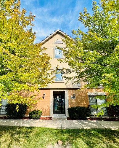 3439 Ridgeland Ave, Forest View, IL 60402-3912