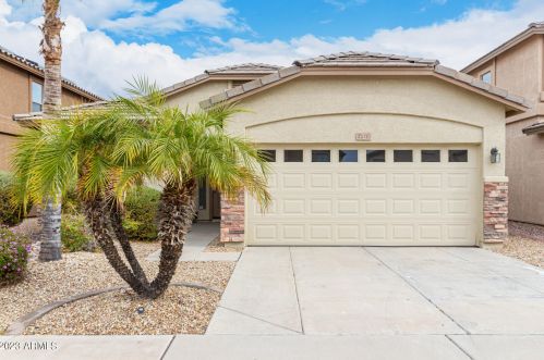 22711 17th St, Phoenix, AZ 85024-2475